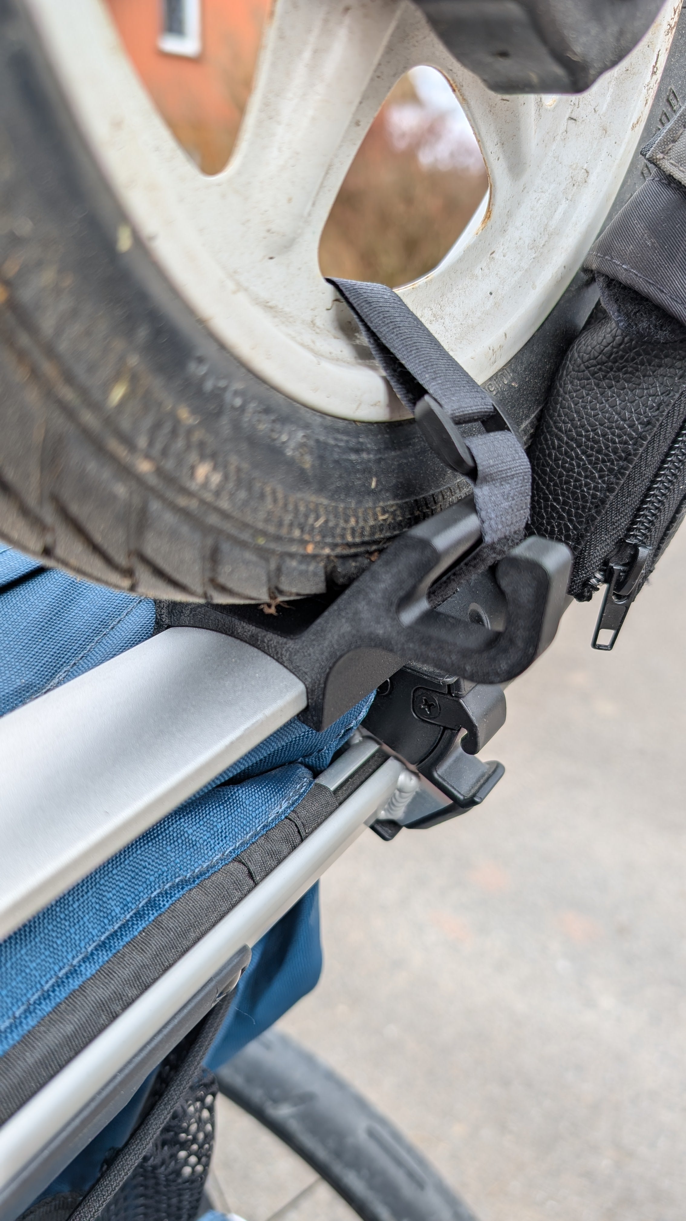 Halter Laufrad für Thule Chariot | 2er Set